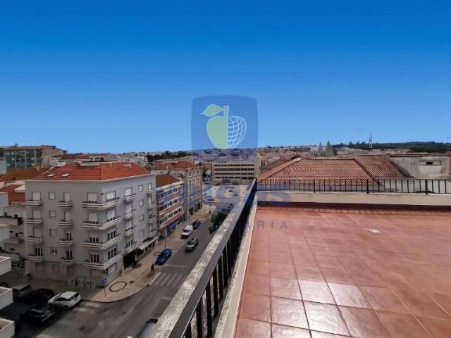 3 quarto, Caldas da Rainha Caldas da Rainha 104476709