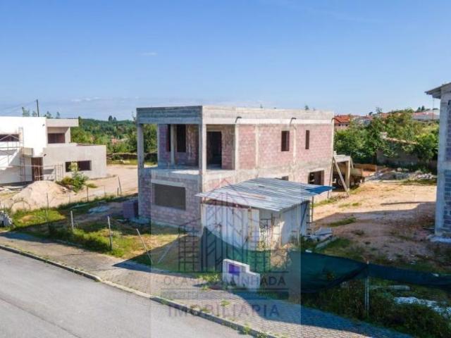 3 quarto, Coimbra Oliveira do Hospital 3400 LS98394640