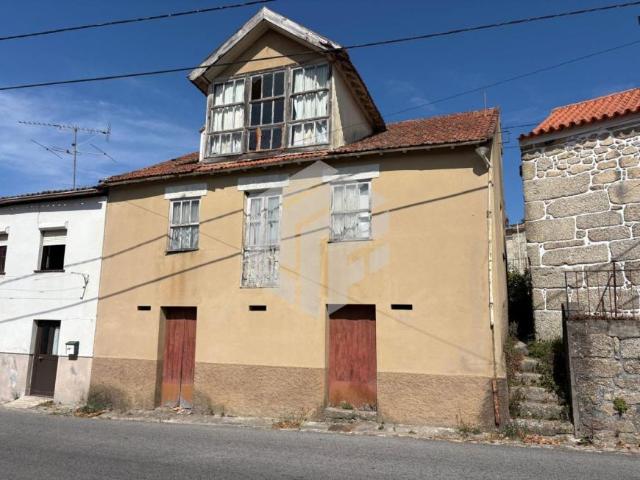 3 quarto, Coimbra Oliveira do Hospital 3400 LS101042303