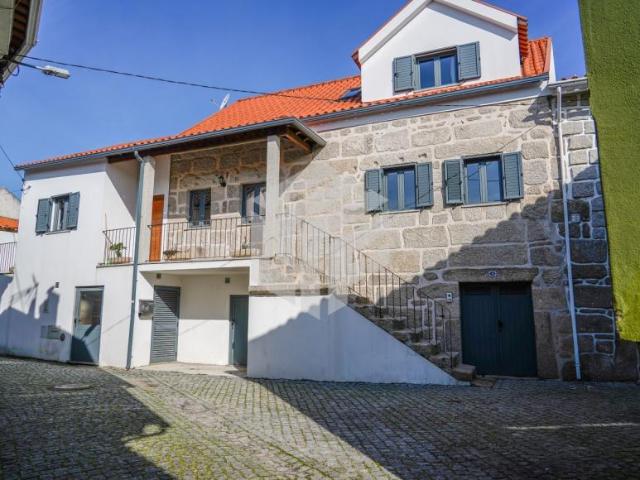3 quarto, Coimbra Oliveira do Hospital 3405 LS99720747