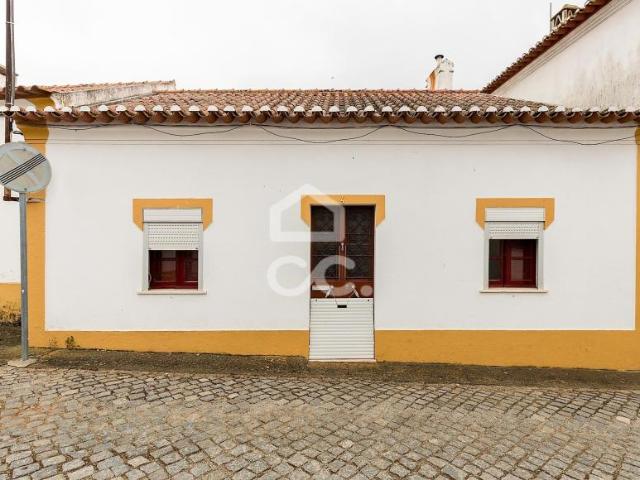3 quarto, Évora Évora 102245584