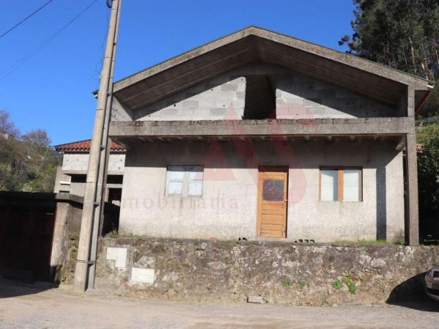 3 quarto, Felgueiras Felgueiras 4610 LS100258053