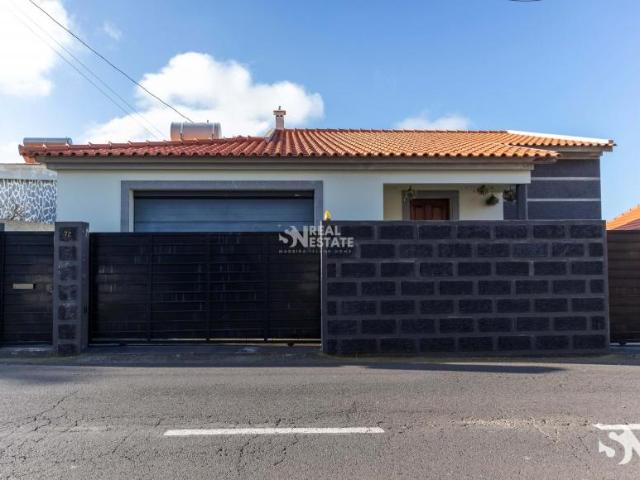 3 quarto, Funchal Ilha da Madeira 100984893