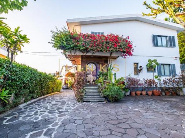 3 quarto, Funchal Ilha da Madeira LS86008993