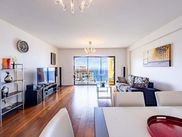 3 quarto, Funchal Ilha da Madeira LS96916399