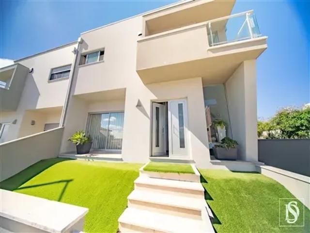 3 quarto, Leiria Batalha 103659304