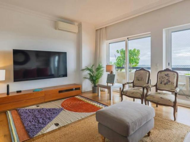 3 quarto, Lisbon Lisbon 1400 136 104825790