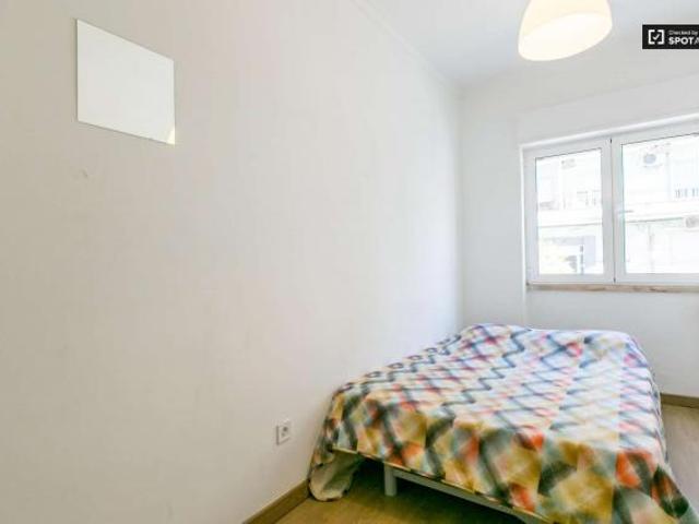 3 quarto, Lisbon Lisbon 1500 077 LS69292556