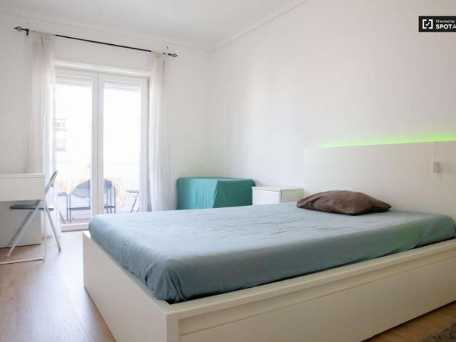 3 quarto, lisbon lisbon 1700 308 101670671