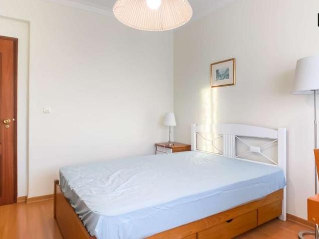 3 quarto, lisbon lisbon 1750 099 101776031