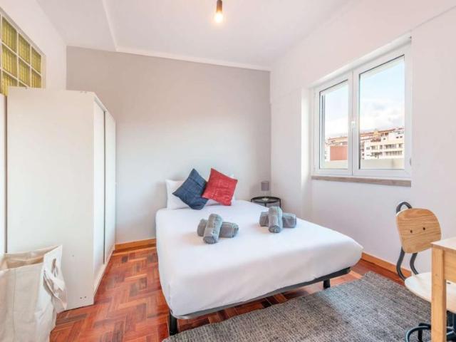 3 quarto, lisbon lisbon 1750 140 101481201