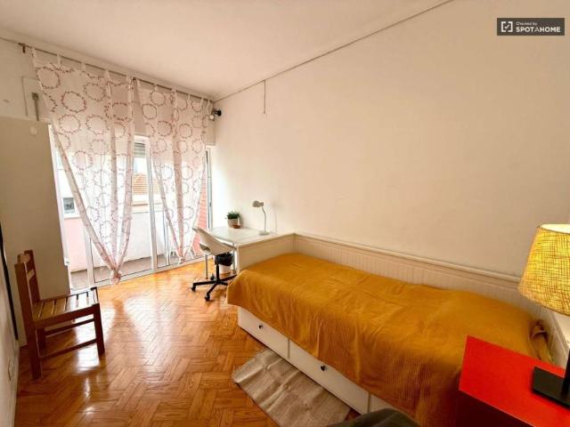 3 quarto, lisbon lisbon 1900 122 101813939