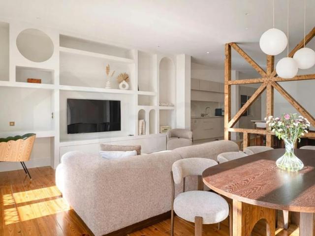 3 quarto, Lisbon Lisbon 1100 240 102145342