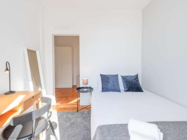 3 quarto, lisbon lisbon 1100 335 101530069