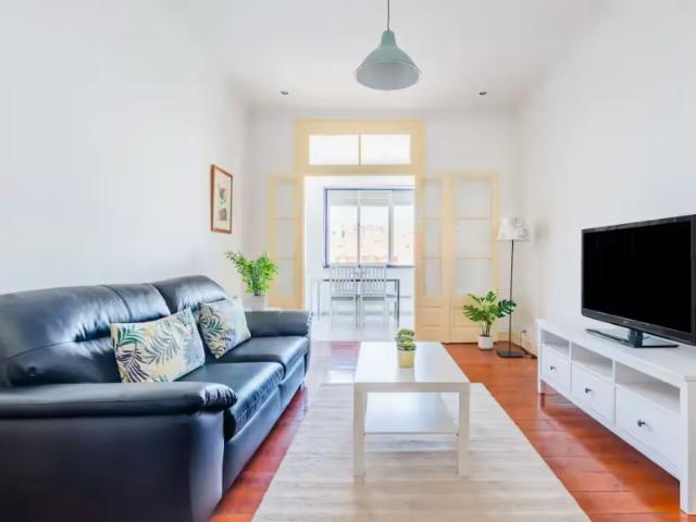 3 quarto, Lisbon Lisbon 1150 011 LS98636192