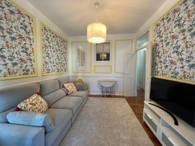 3 quarto, Lisbon Lisbon 1150 174 100875450