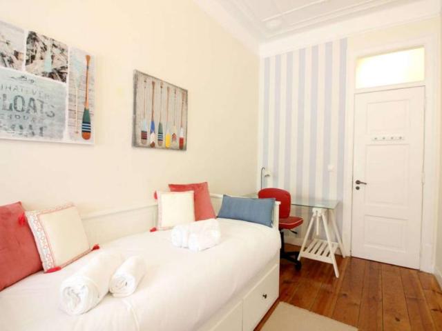 3 quarto, lisbon lisbon 1170 394 101672217