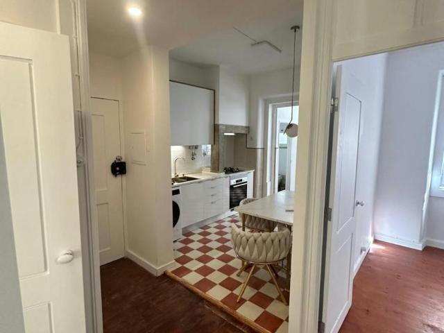 3 quarto, Lisbon Lisbon 1300 LS102273473