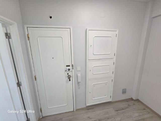 3 quarto, lisbon lisbon 2620 248 102850585