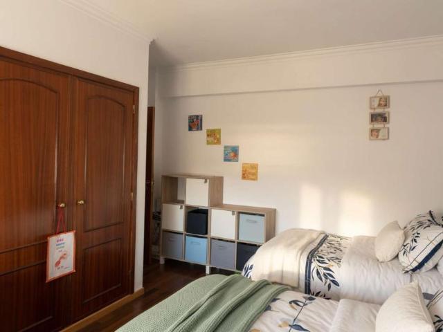 3 quarto, lisbon lisbon 2635 385 103882386