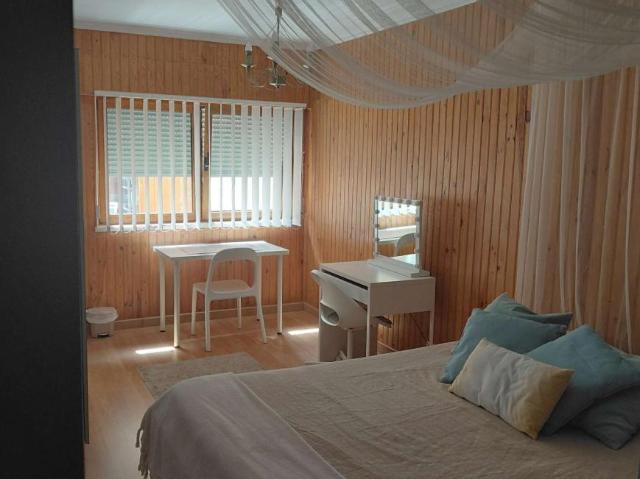3 quarto, Lisbon Lisbon 2725 079 93613844
