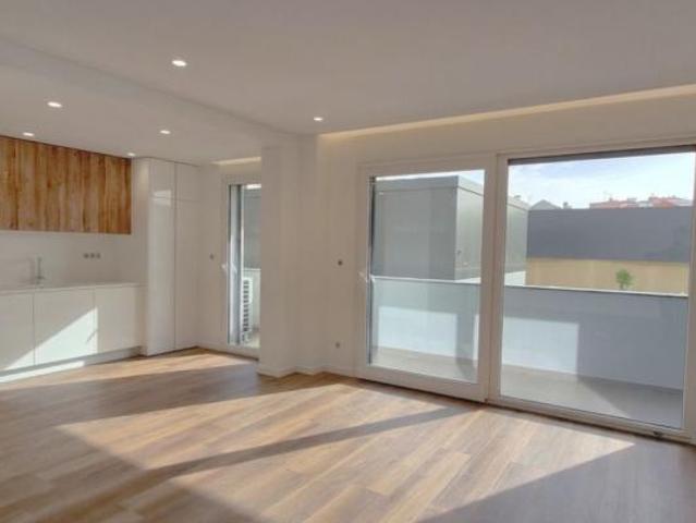 3 quarto, Lisboa Odivelas 2675 103060541