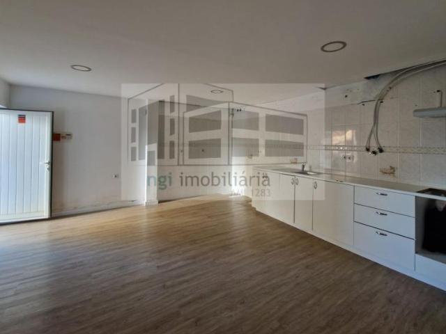 3 quarto, Lisboa Odivelas 2620 97378624