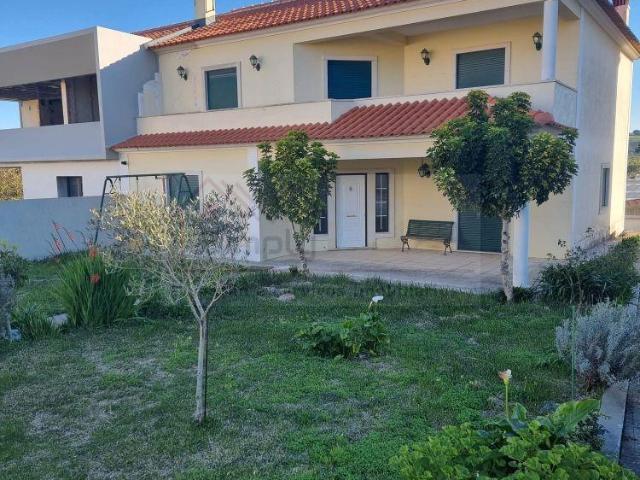 3 quarto, Lisboa Lourinhã 2530 100121481