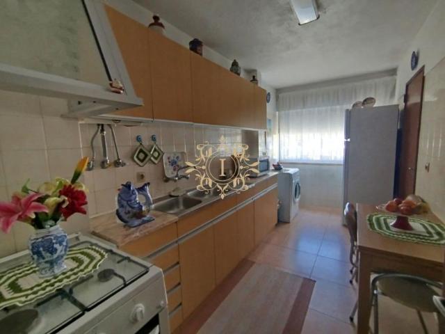 3 quarto, Lisboa Lisboa 1800 103594276