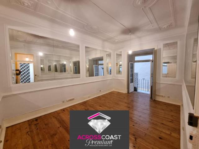 3 quarto, Lisboa Lisboa 1050 LS102434307