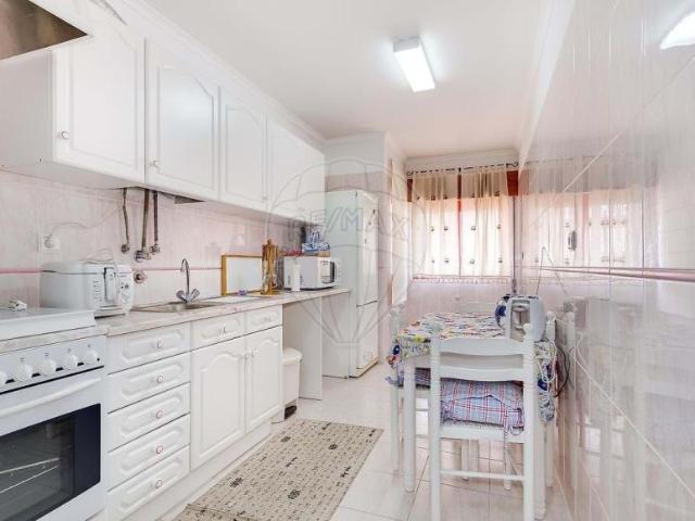 3 quarto, Loures Lisboa 102273380
