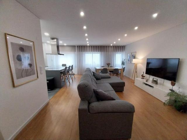 3 quarto, Loures Lisboa 104402337