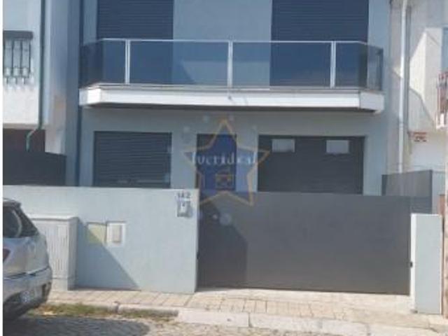 3 quarto, Maia Maia 98224107
