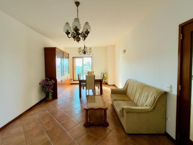 3 quarto, Maia Porto 104070573