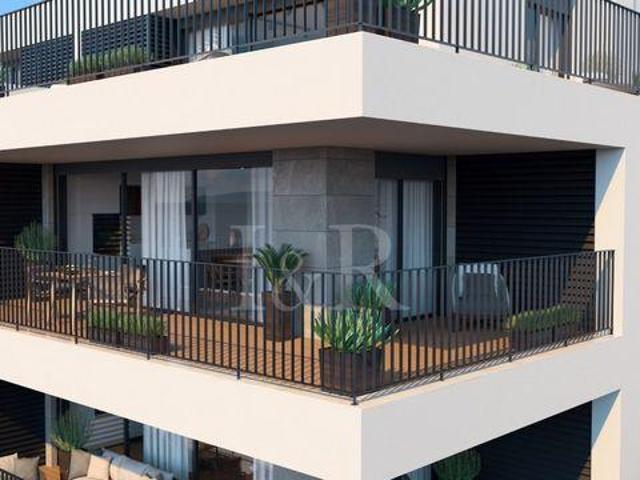 3 quarto, Oeiras Lisboa 2760 003 103546799