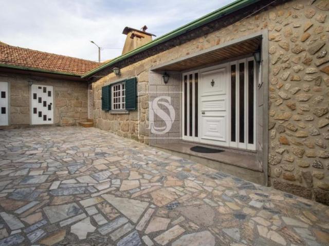 3 quarto, Paredes Porto LS94668698