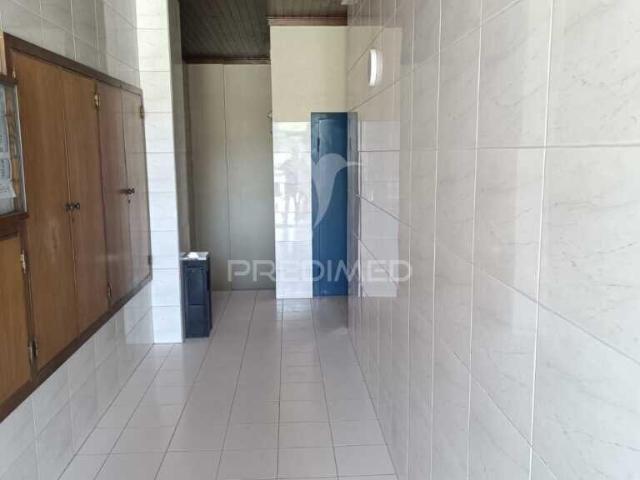3 quarto, Peso da Régua Vila Real LS91238956
