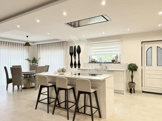 3 quarto, Portimão Faro LS88619536