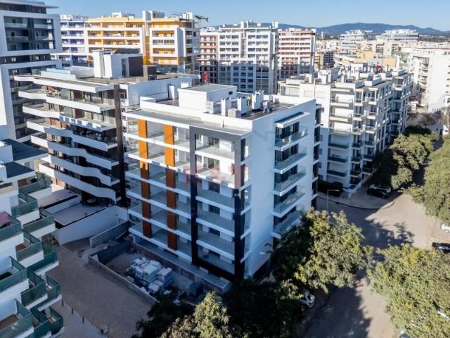 3 quarto, Portimão Portimão 8500 505 87099897