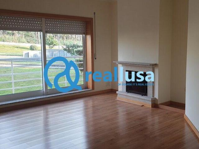3 quarto, Porto Vila Nova de Gaia 4410 101107690