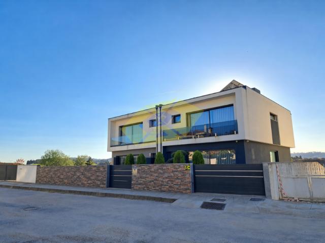 3 quarto, Porto Felgueiras 4610 LS101301514