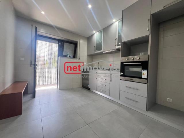 3 quarto, Porto Matosinhos 4465 103338097