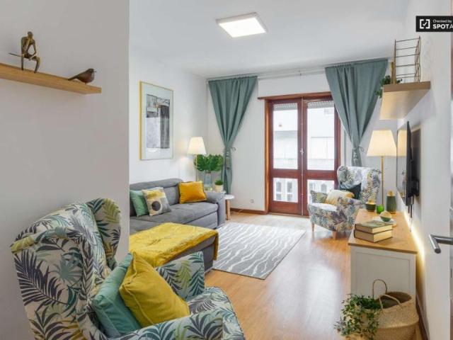 3 quarto, porto porto 4050 273 LS102853557