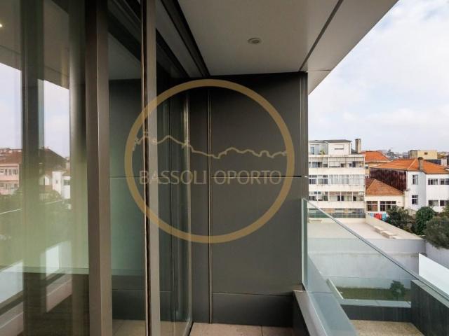 3 quarto, Porto Porto 4050 515 103577880