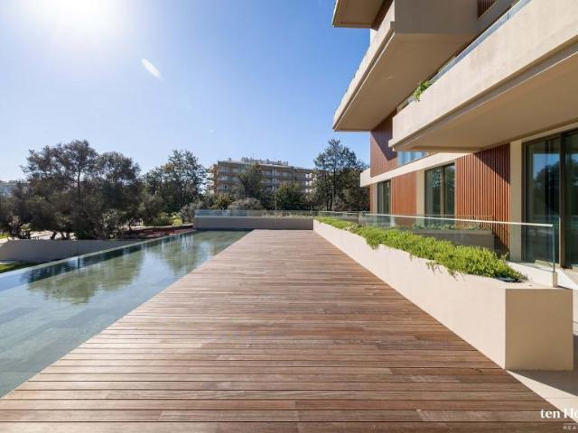 3 quarto, Praia da Rocha Algarve LS98333840