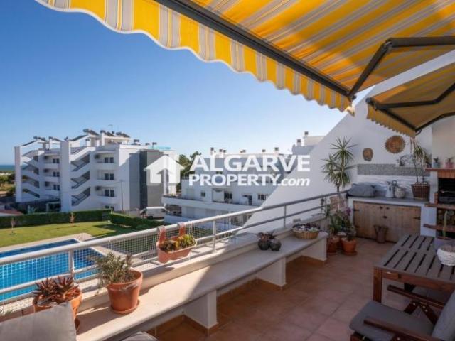 3 quarto, Quarteira Algarve LS101952863