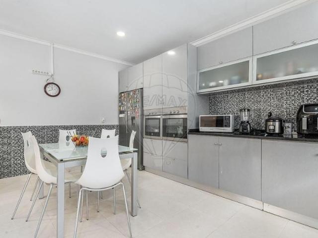 3 quarto, Santo Tirso Porto LS102251281