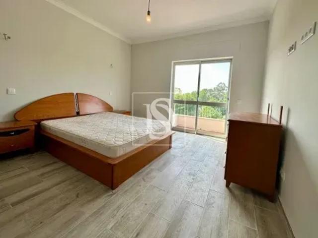 3 quarto, Setúbal Moita 103516022