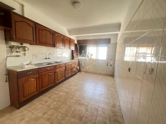 3 quarto, Setúbal Montijo 2870 102551661