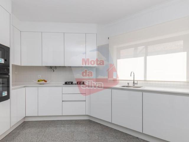 3 quarto, Setúbal Almada 2800 LS97081773